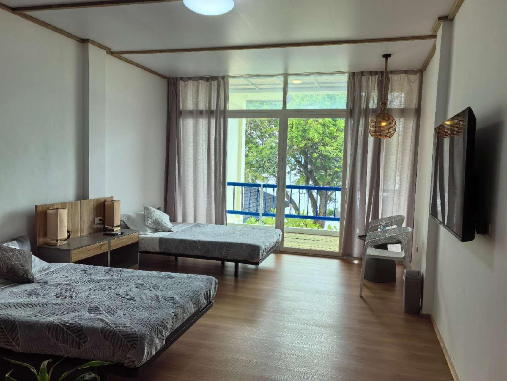 Hotel Blue Joys Msr Siquijor Zewnętrze zdjęcie